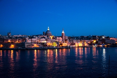 Valetta harbour - night